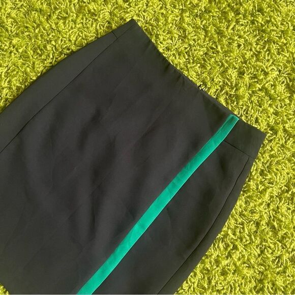 BANANA REPUBLIC SKIRT SIZE 4 - Picture 12 of 13